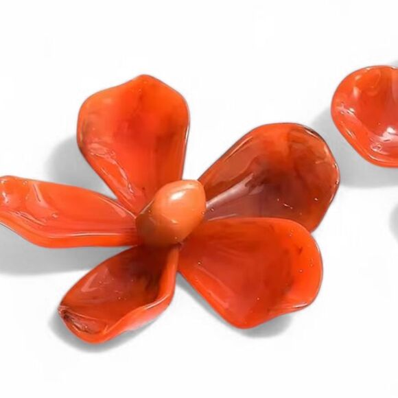 New Zara Vibrant Orange Flower Earrings - Picture 4 of 8